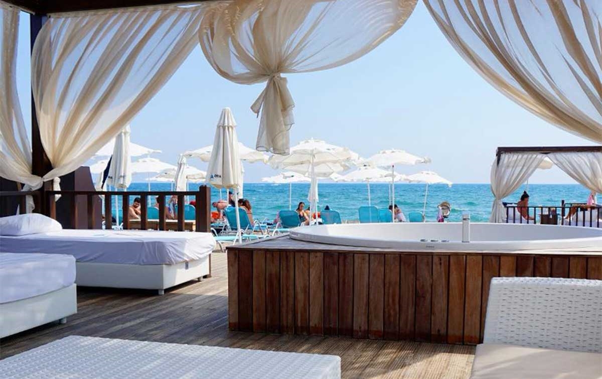 Convenient Private Transfers to Lara Beach from Antalya: Enjoy a Stress-Free Arrival